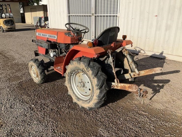 massey-ferguson-1010-image-7