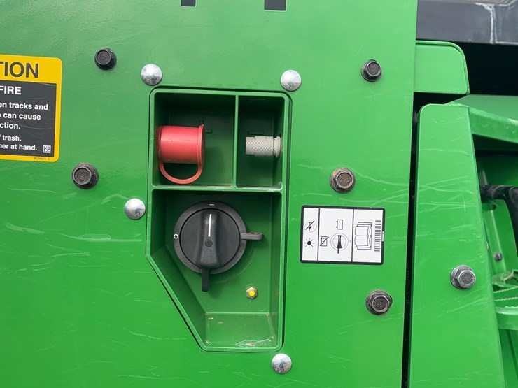 2022-john-deere-9rx-590-image-21