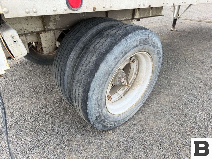 1983-fruehauf-open-top-image-23