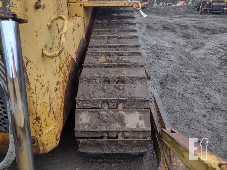 caterpillar-d6h-xl-image-26