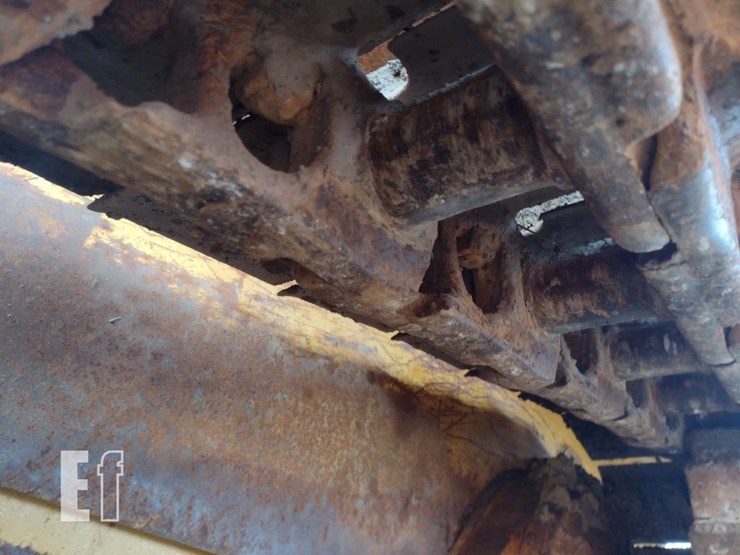 caterpillar-d6h-xl-image-25