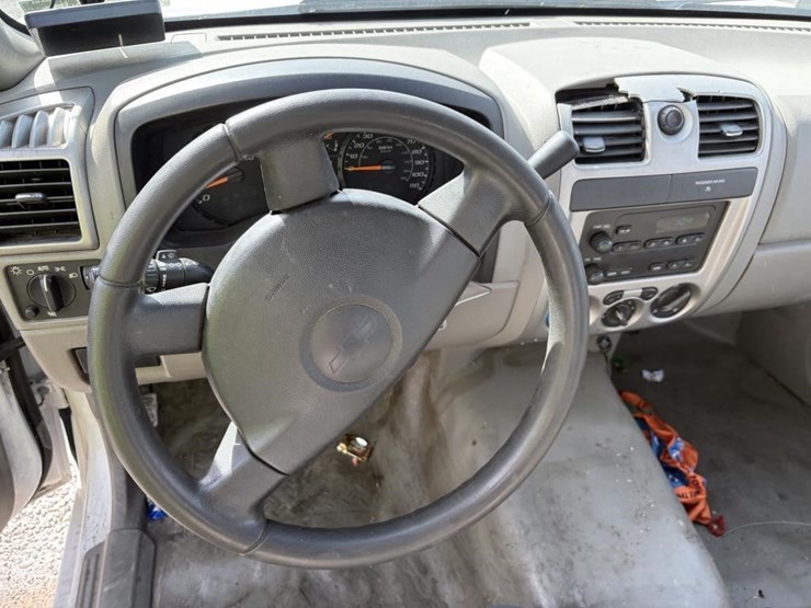 2008-chevrolet-colorado-image-12