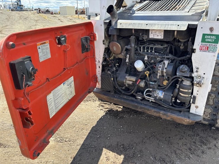 2016-bobcat-t650-image-30