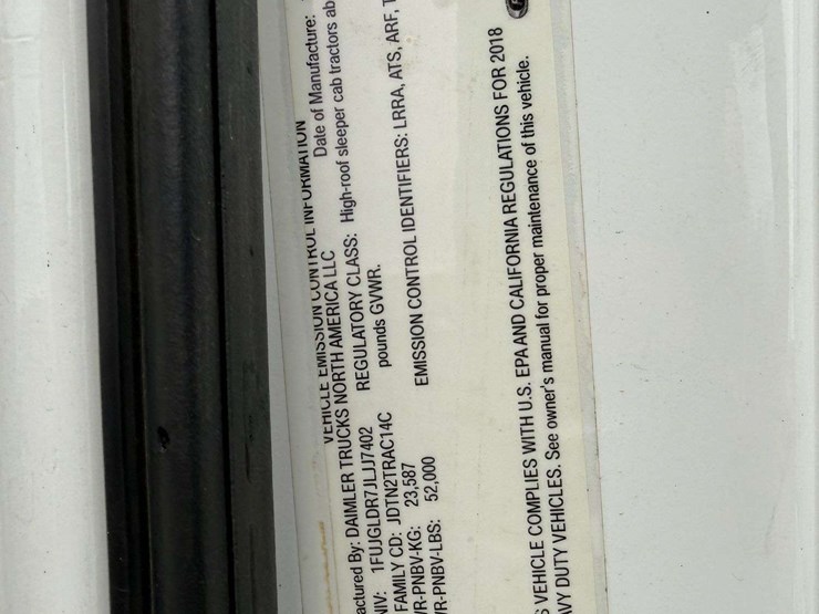 2018-freightliner-cascadia-125-image-59