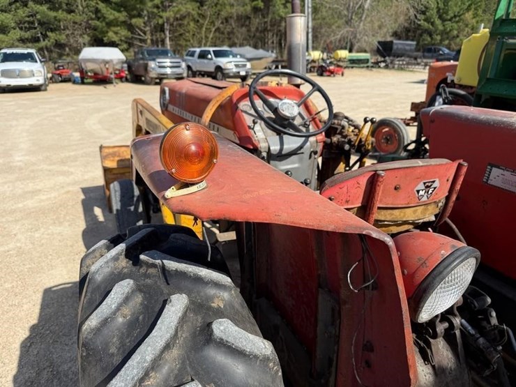 massey-ferguson-150-image-10