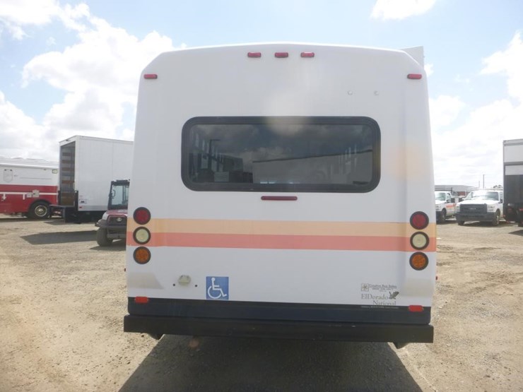 2008-ford-e450-image-6