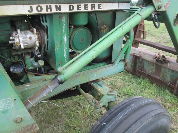 1982-john-deere-2840-image-22