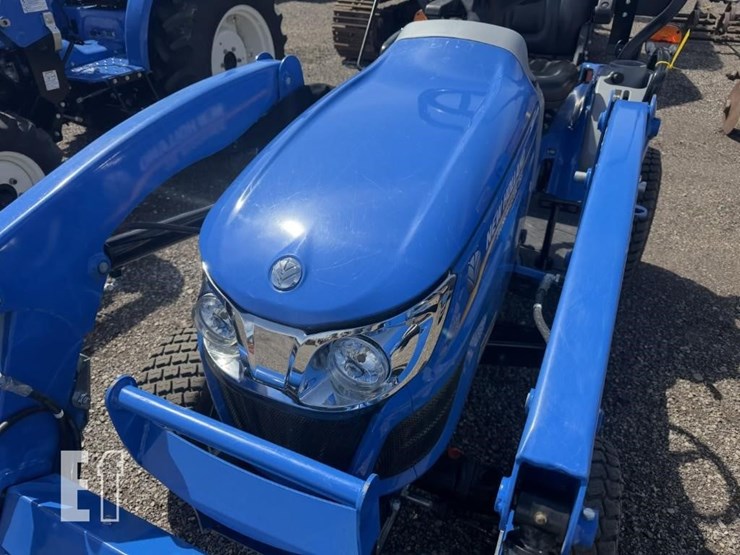 2022-new-holland-workmaster-25s-image-12