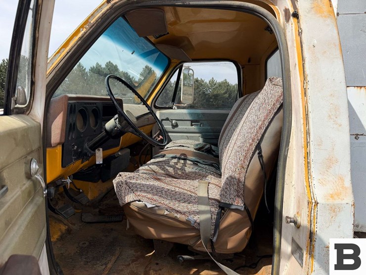 1975-chevrolet-c65-image-43