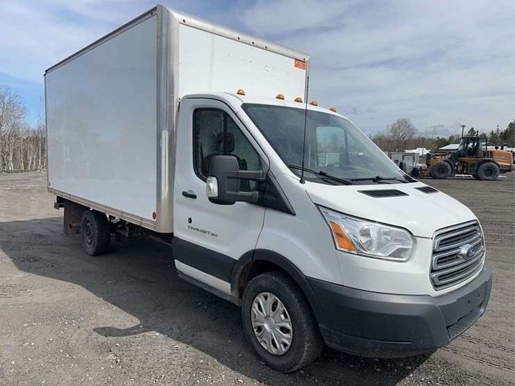 2018-ford-transit-image-3