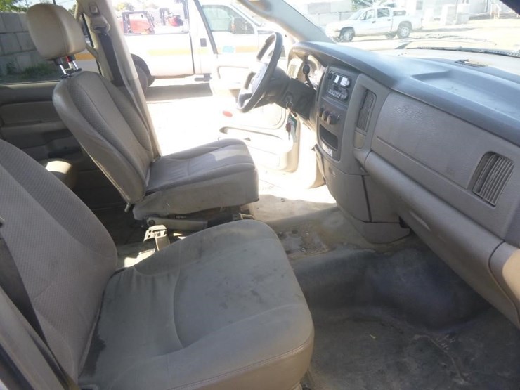 2005-dodge-ram-2500-image-18