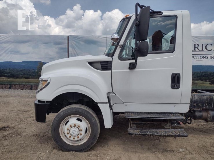 international-15-image-20