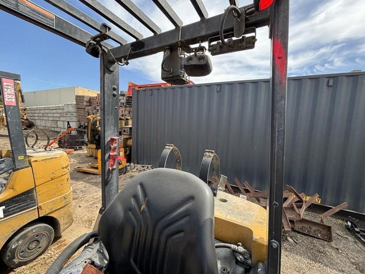 2020-caterpillar-2c6000-image-26