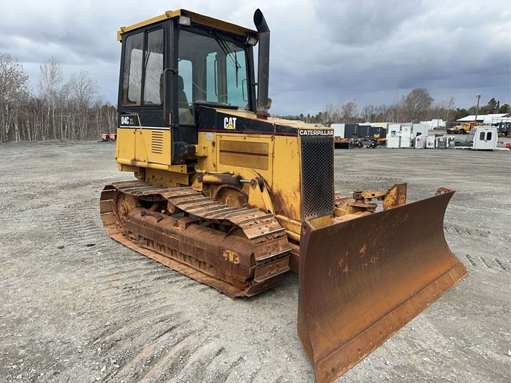 1997-caterpillar-d4c-xl-image-3