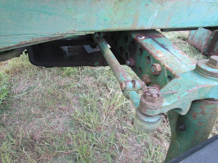 1982-john-deere-2840-image-27