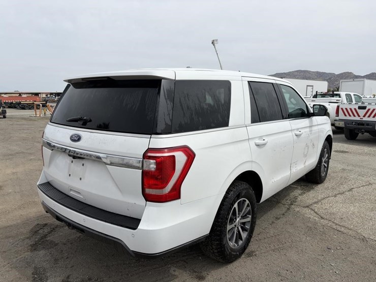 2019-ford-expedition-image-3