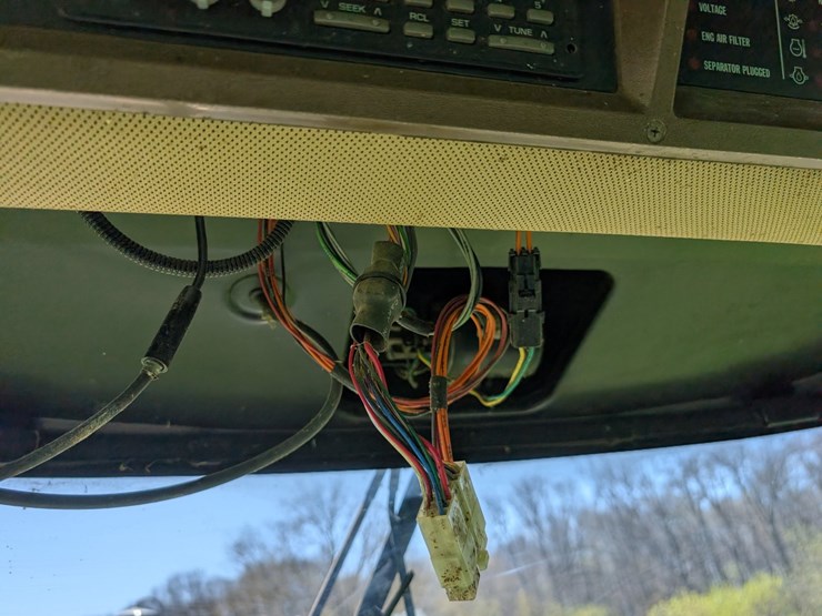 1996-john-deere-9500-image-44