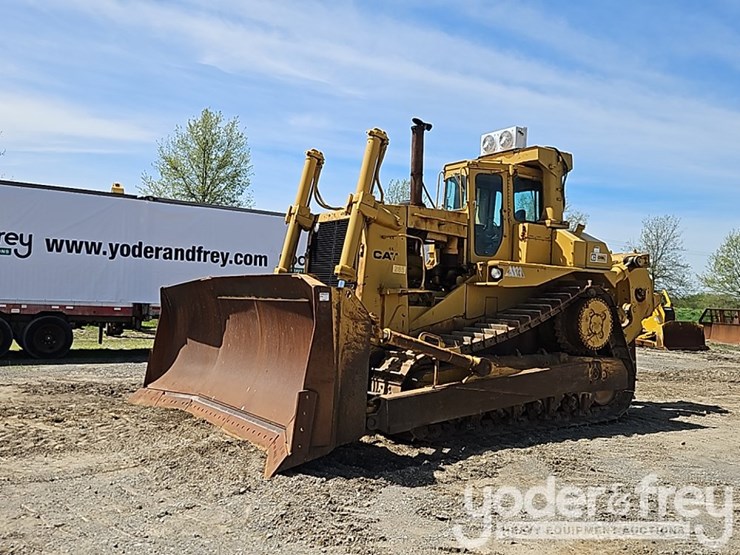 1981-caterpillar-d9l-image-1