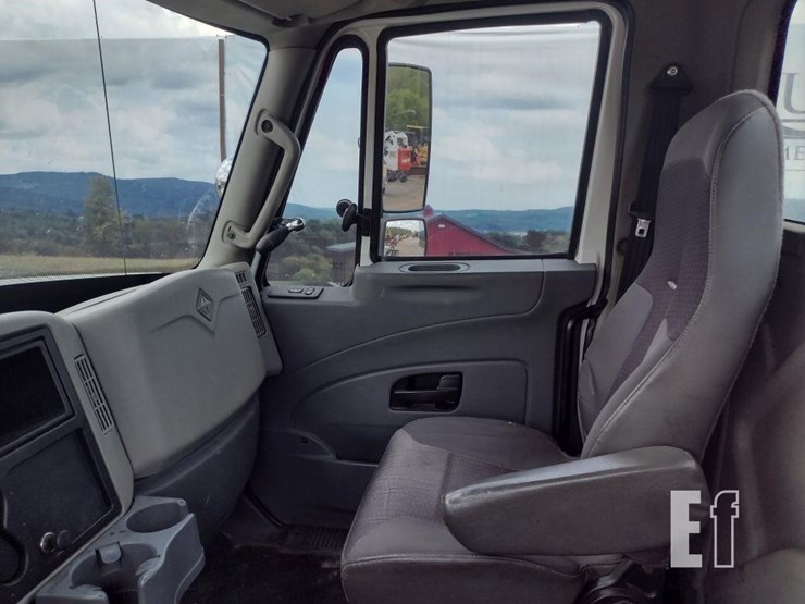 international-15-image-11