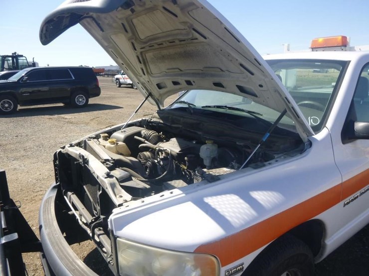 2005-dodge-ram-2500-image-21