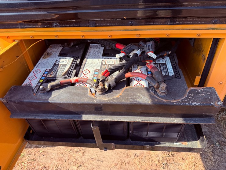 #551-•-#550-•-2011-international-school-bus-image-21