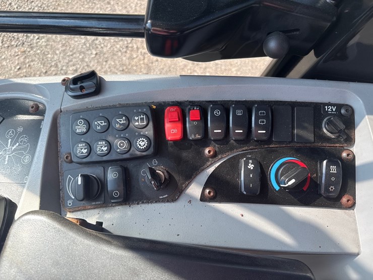 2021-caterpillar-906m-image-9