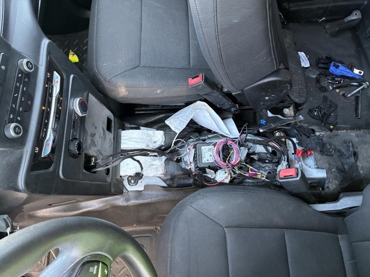 2021-ford-explorer-police-interceptor-image-23