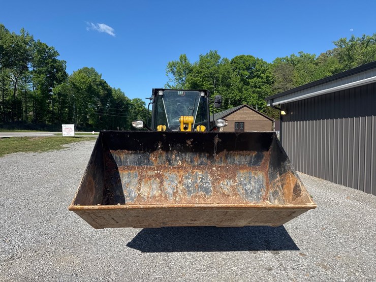 2021-caterpillar-906m-image-3