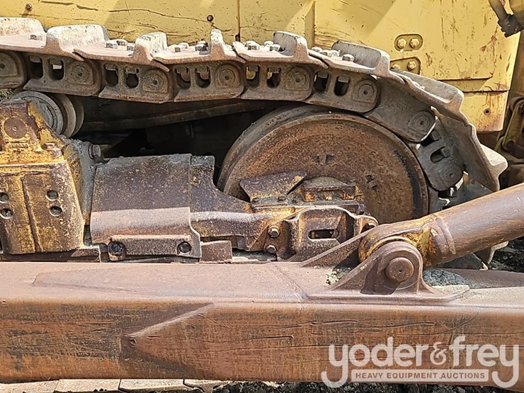 1981-caterpillar-d9h-image-11