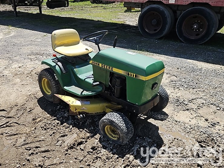 john-deere-111-image-4