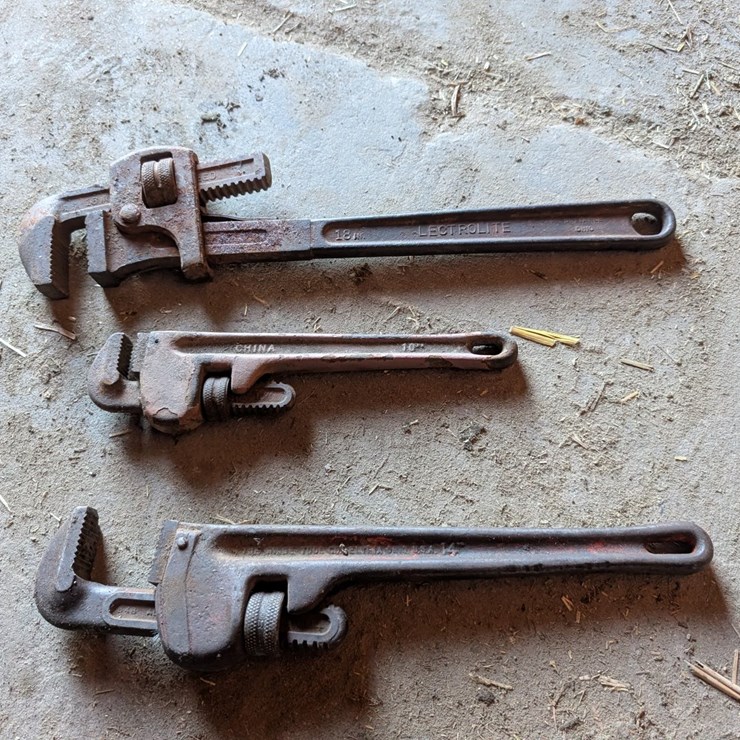 #5506 • Pipe Wrenches