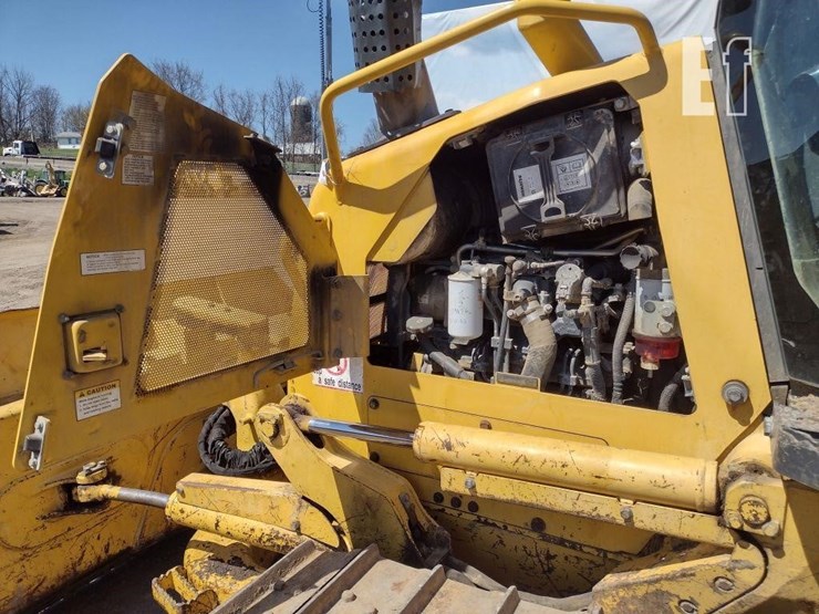 2016-komatsu-d37ex-23-image-21