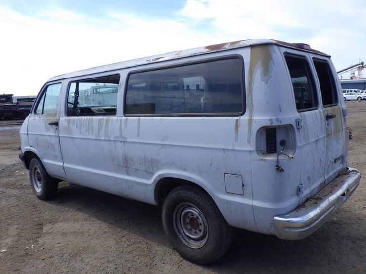 1997-dodge-ram-3500-image-4