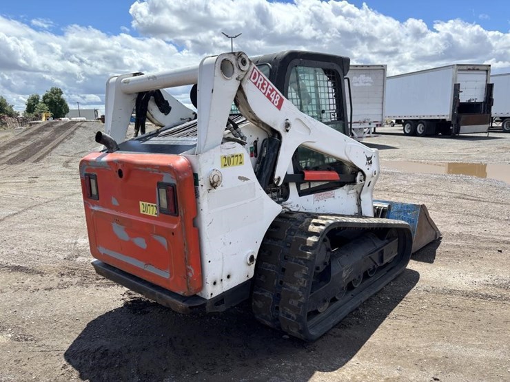 2016-bobcat-t650-image-3
