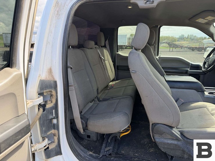 2018-ford-f150-image-25