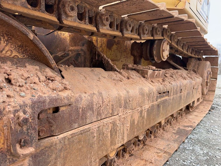 2004-caterpillar-d4g-xl-image-12