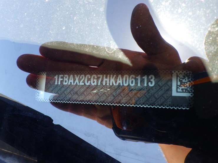 2017-ford-transit-image-15