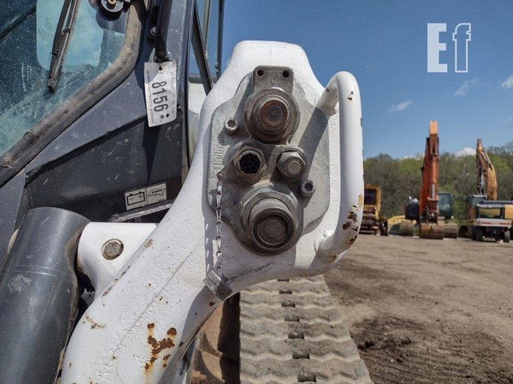 2021-bobcat-t76-image-23