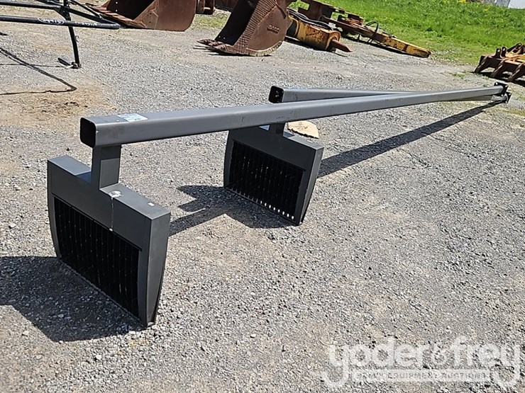 light-poles-w/-led-fixtures-(5of)-image-6