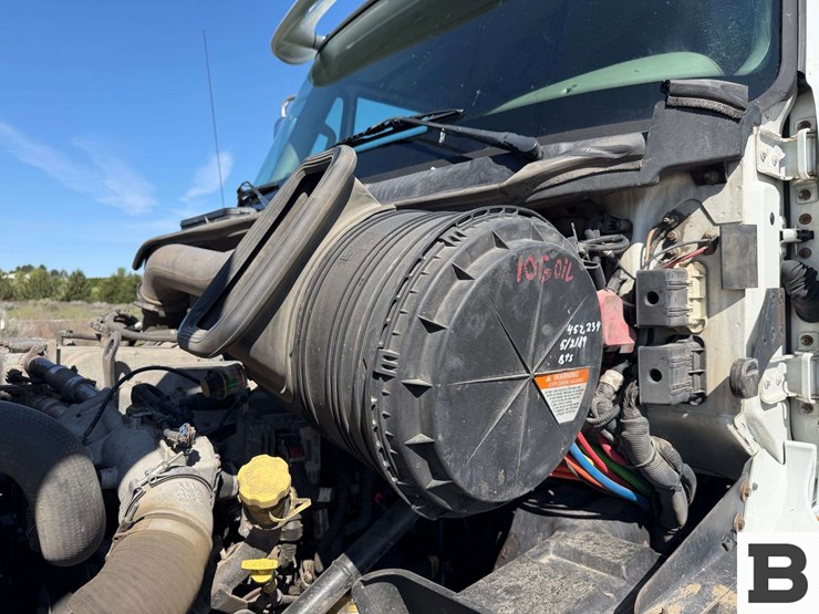 2012-international-prostar-image-43