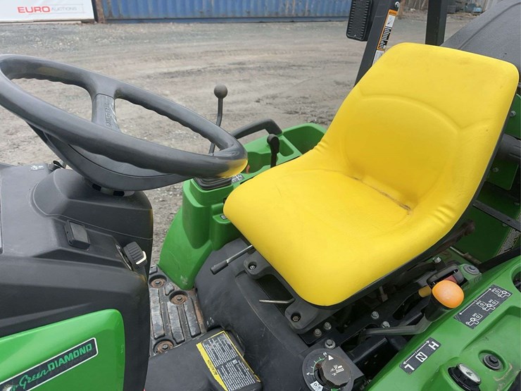 john-deere-1023e-image-23