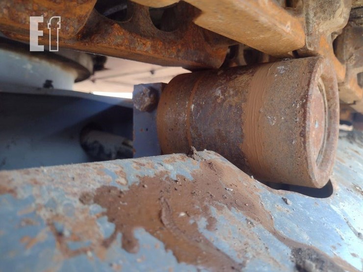 2019-takeuchi-tb290-image-13