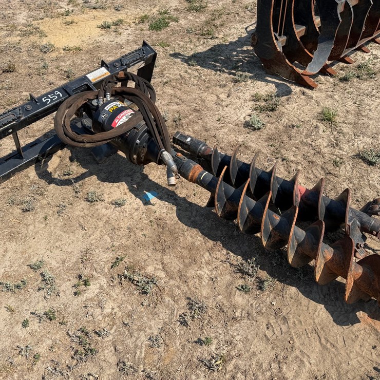 #560 • #559 • John Deere PA30B - Skid Steer Hydraulic Auger