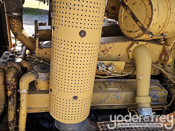 1980-caterpillar-d10-image-27