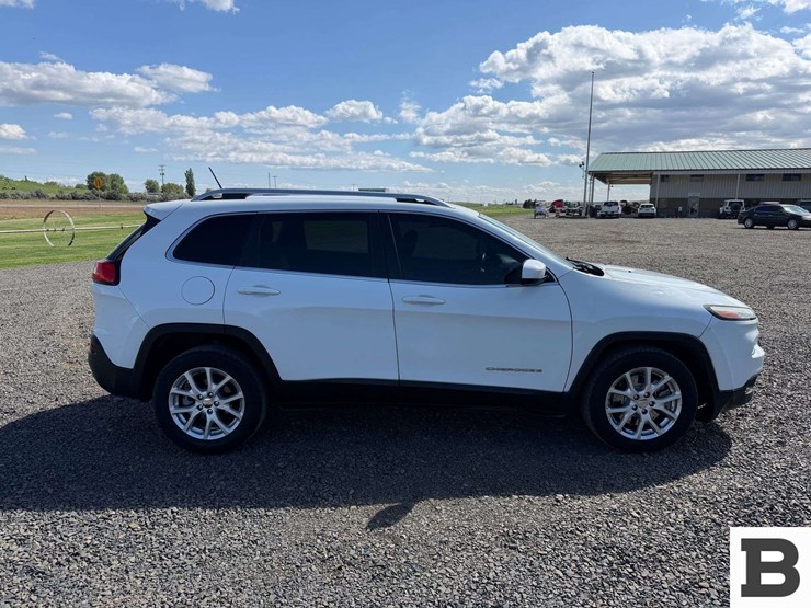 2014-jeep-cherokee-image-6