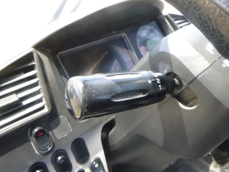 2018-komatsu-wa270-8-image-31