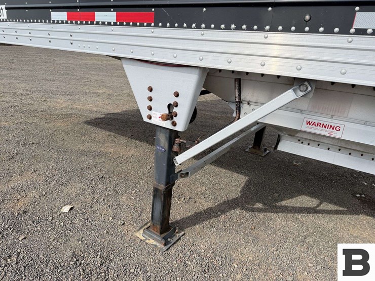 2017-timpte-hopper-bottom-image-18