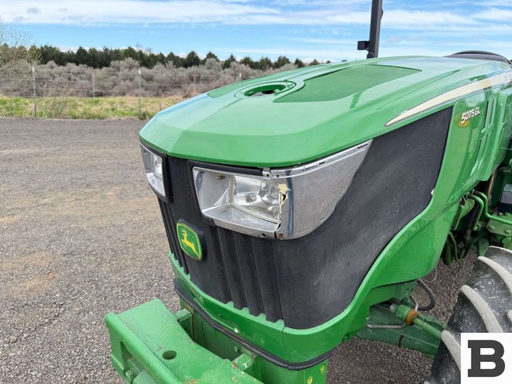 2020-john-deere-5075gl-image-10