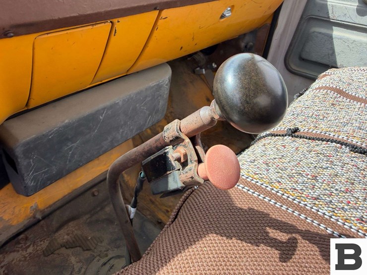 1975-chevrolet-c65-image-46