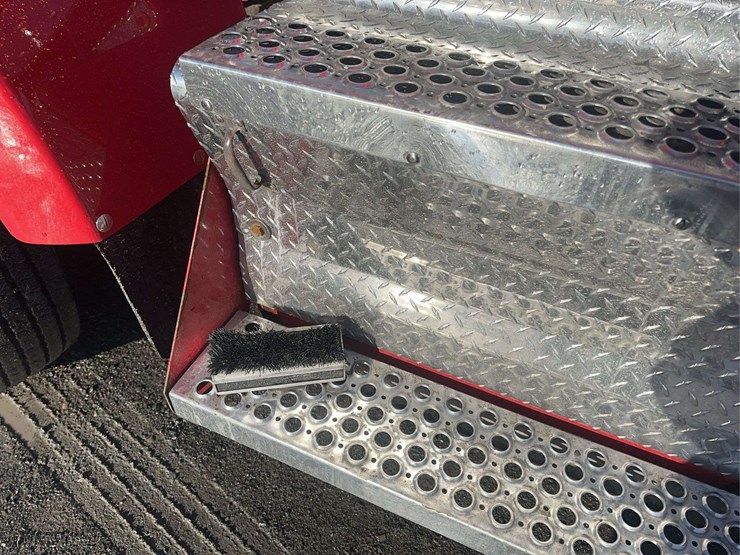 2022-kenworth-t800-image-20